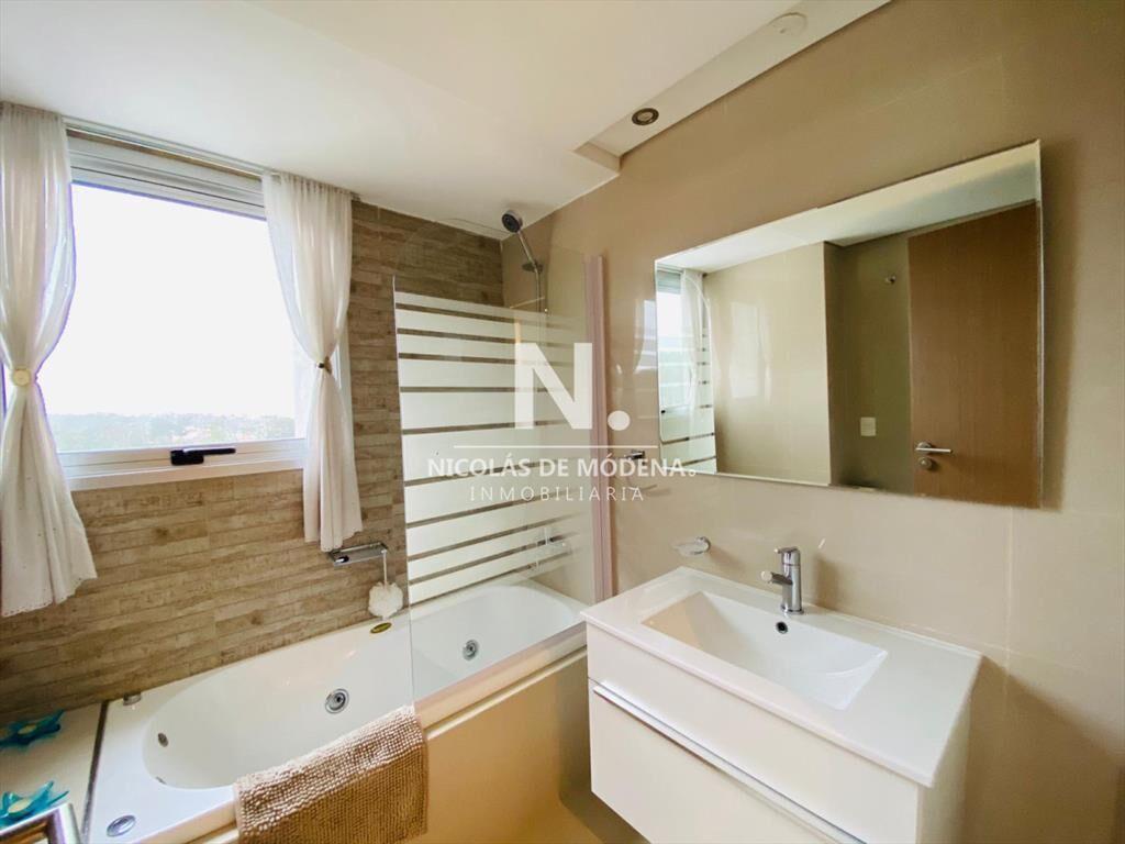 apartamento en playa brava