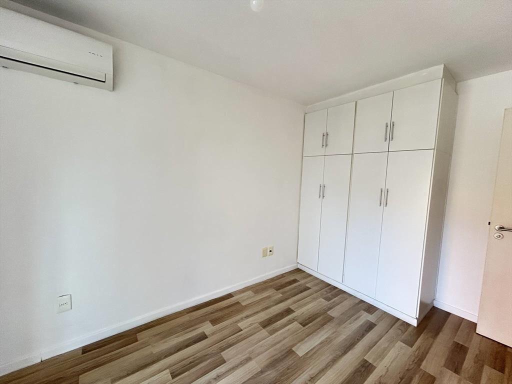 Venta de Apartamento con 1 dormitorio y garaje en Punta Carr