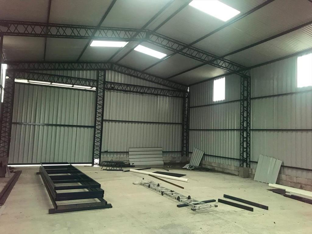 Venta Galpón Deposito 200 m2. Pinar Norte