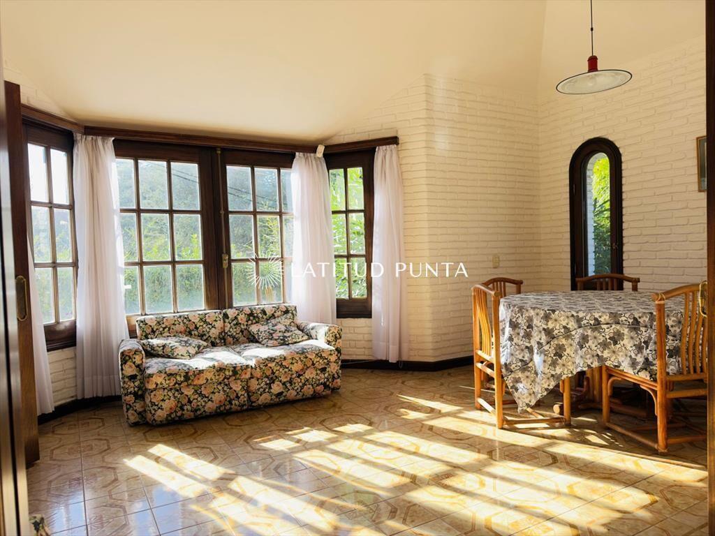 Casa en venta de 4 dormitorios en Punta del Este