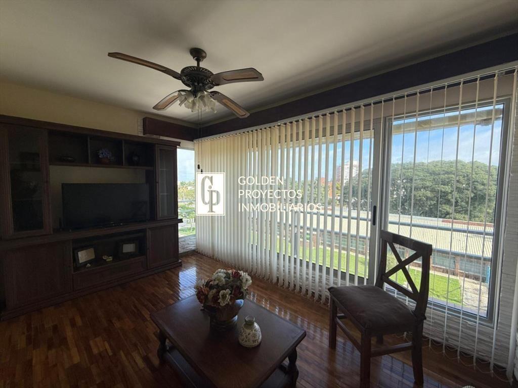 Apartamento en Venta 3 dormitorios y Garage