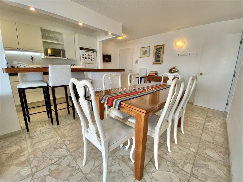 Apartamento en Peninsula, 3 dormitorios