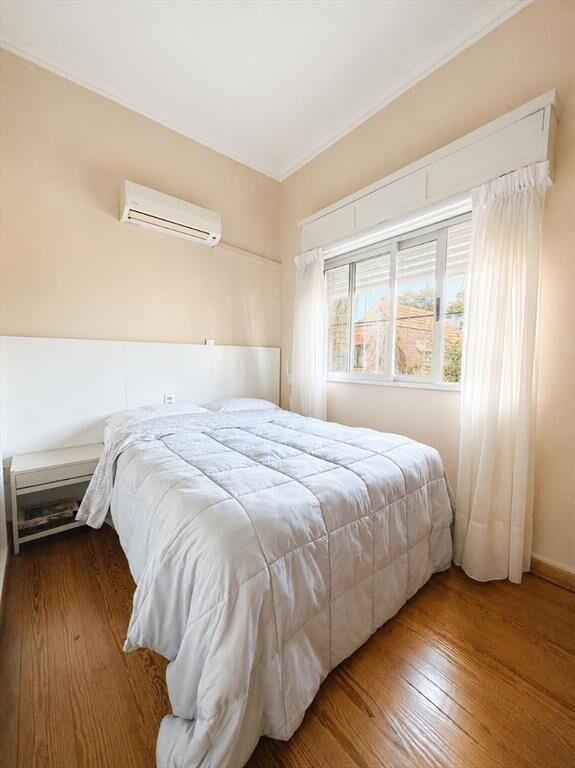 VENTA CASA 5 DORMITORIOS CON JARDIN EN PUNTA GORDA