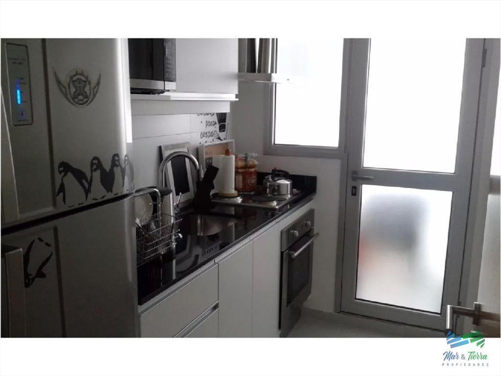 En venta... Apartamento 1 dormitorio en av. Punta