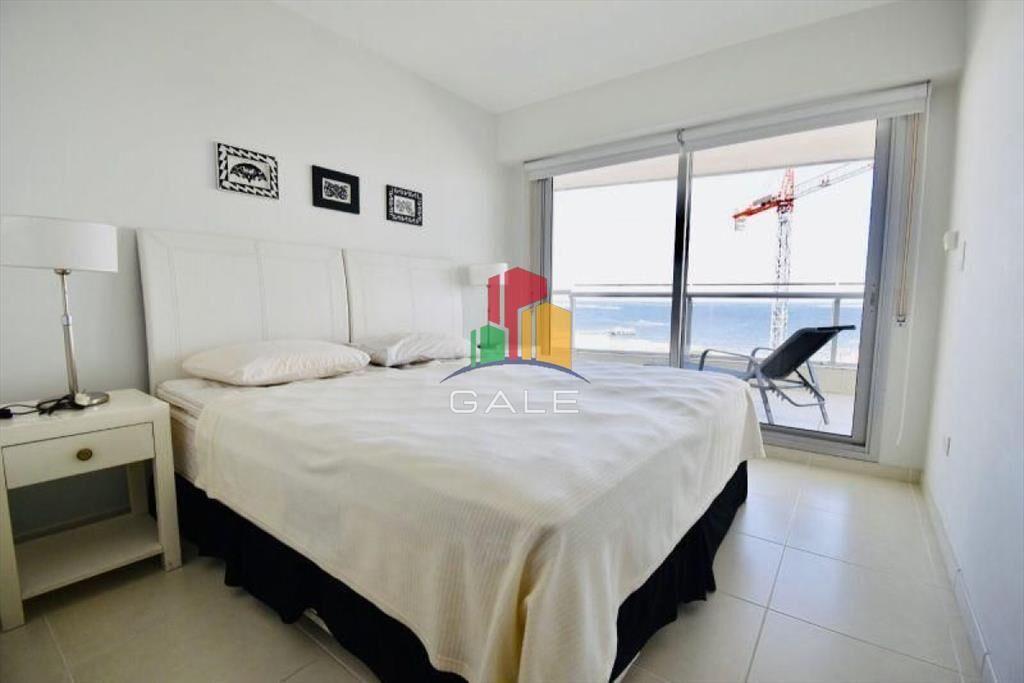 Apartamento en alquiler temporario Playa Mansa 2
