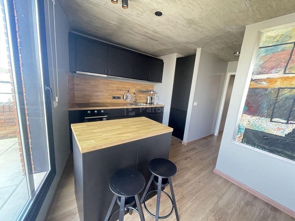 PARODI VENTA PENTHOUSE PARQUE RODO 2 DORMITORIOS