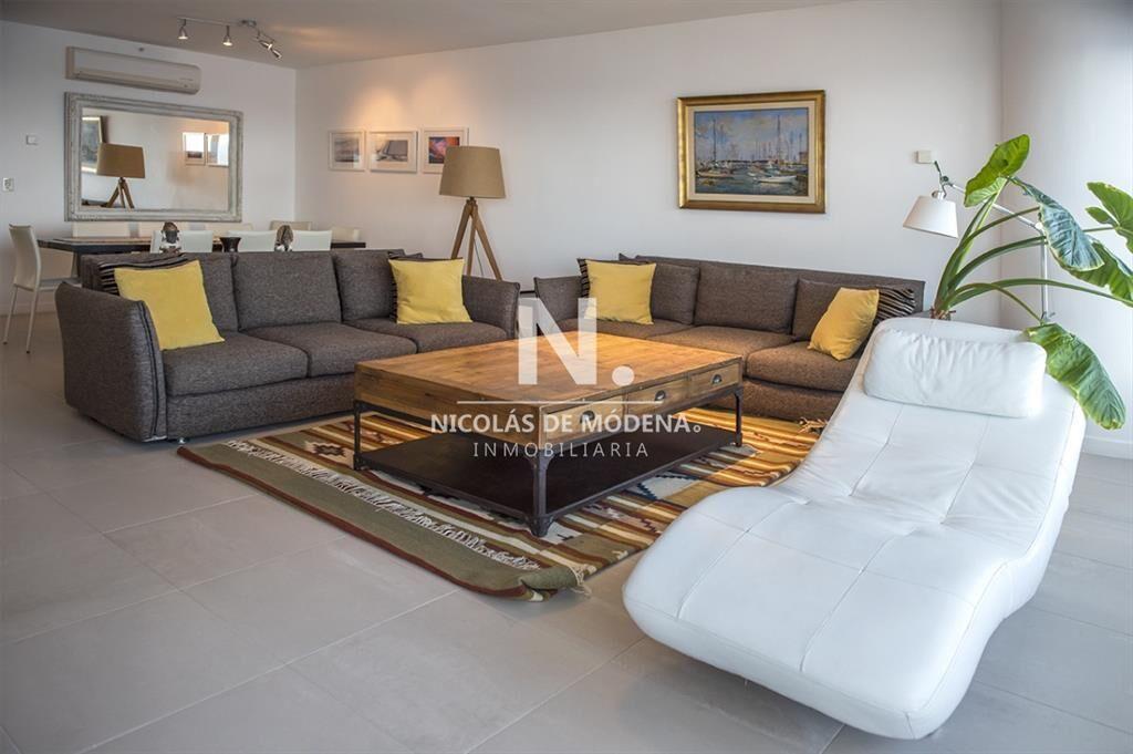 Espectacular departamento frente al mar en venta,
