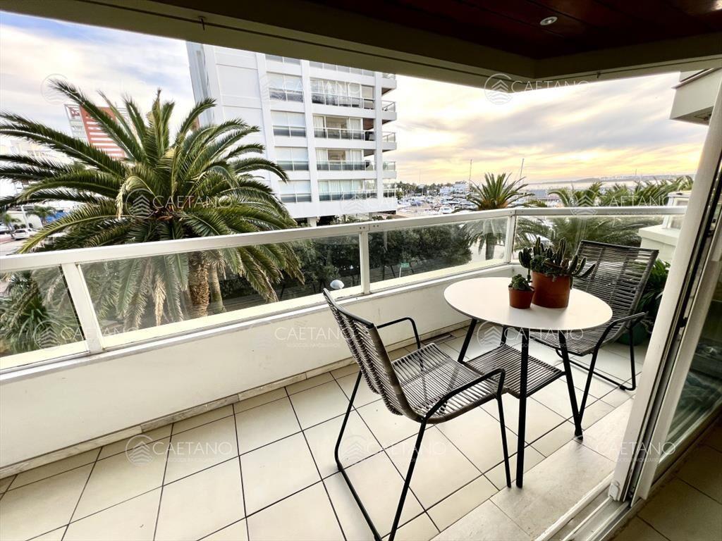 Venta apartamento 2 dormitorios. Playa brava del