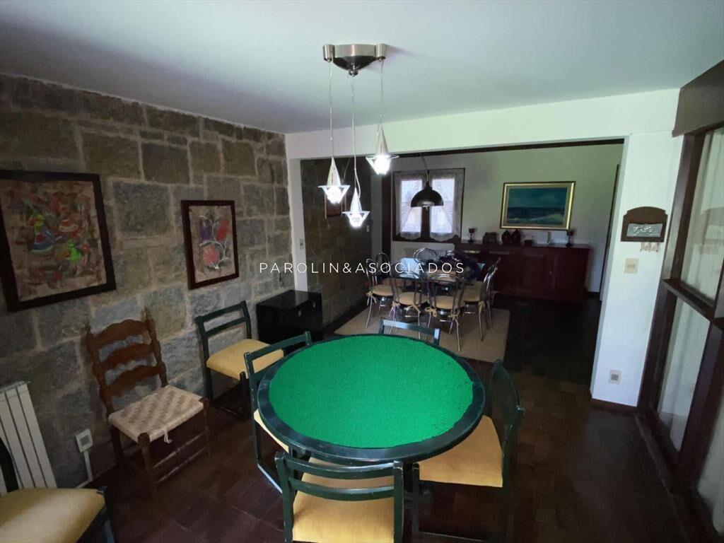Hermosa Chalet en venta, Mansa.