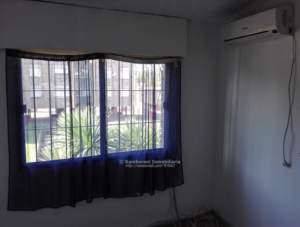 Duplex en Complejo Juana de Ibarburu
