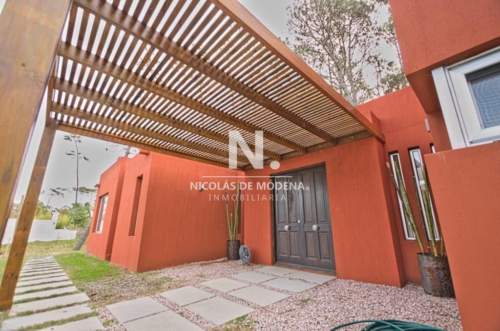 Casa en venta - Montoya