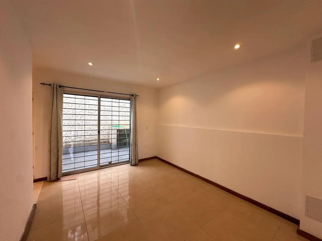 Venta Casa 2 Dormitorios 1 Baño Garaje y Parrillero Malvin N