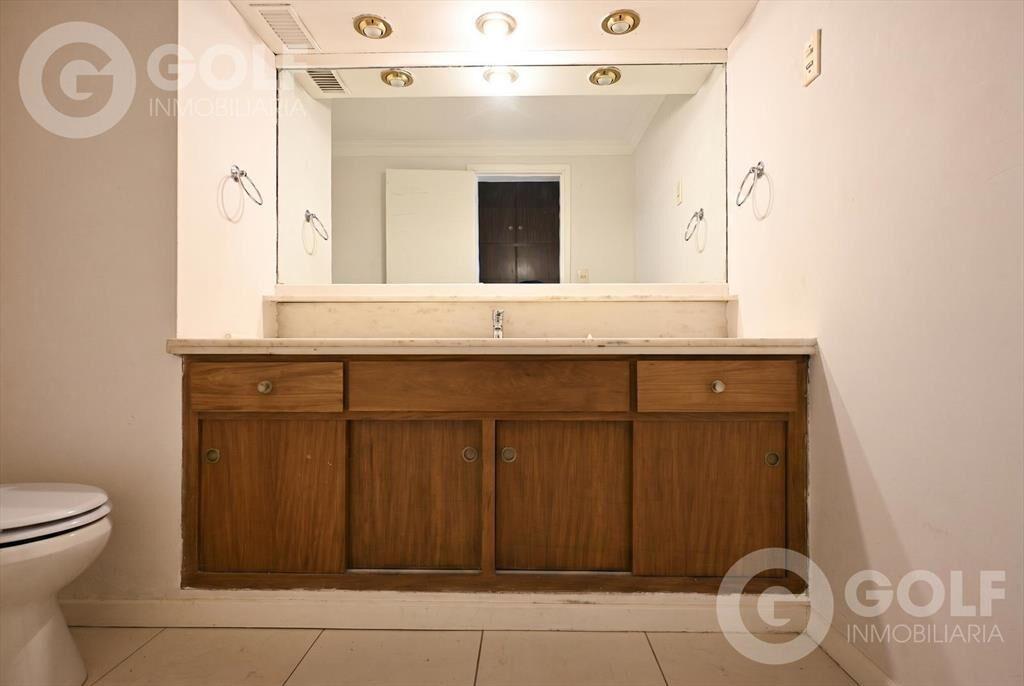 Apartamento en venta de 4 dormitorios en Puerto de Buceo