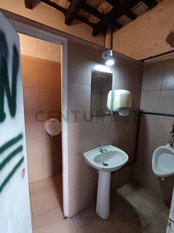 IDEAL DESARROLLO. Local en venta en Ciudad Vieja