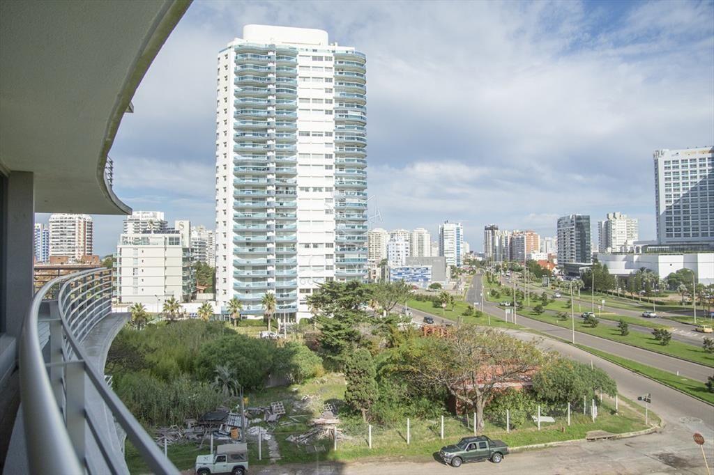 Alexander Boulevard.Departamento de 2 en venta