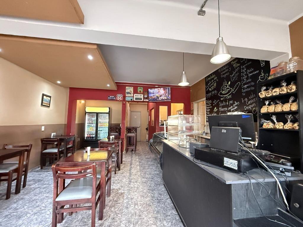 Venta LOCAL COMERCIAL y LLAVE DE NEGOCIO. Reducto