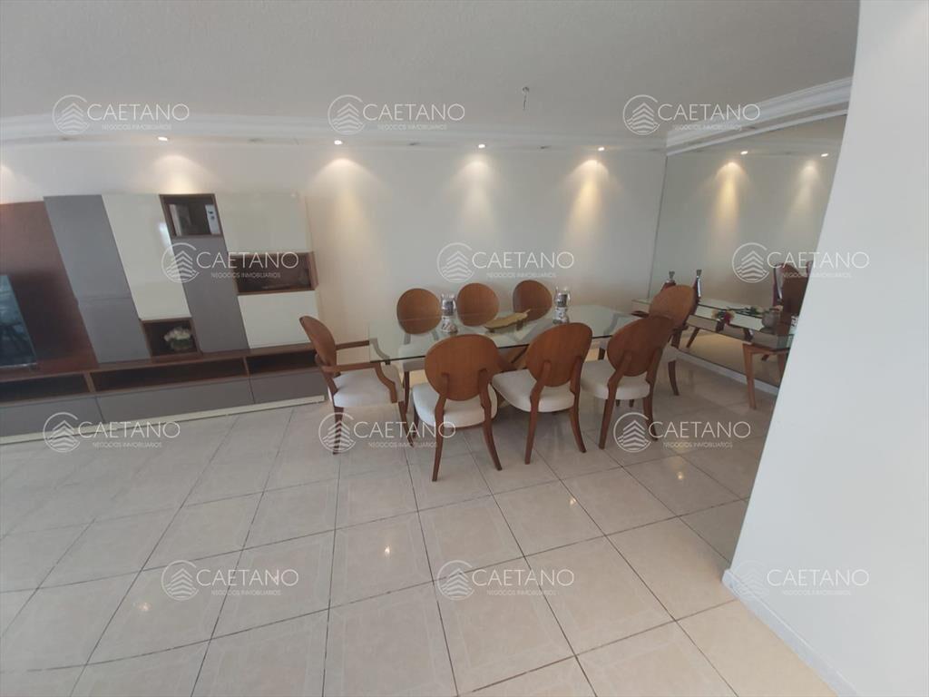 IV- Apartamento frente a la Isla Gorriti de Punta del Este