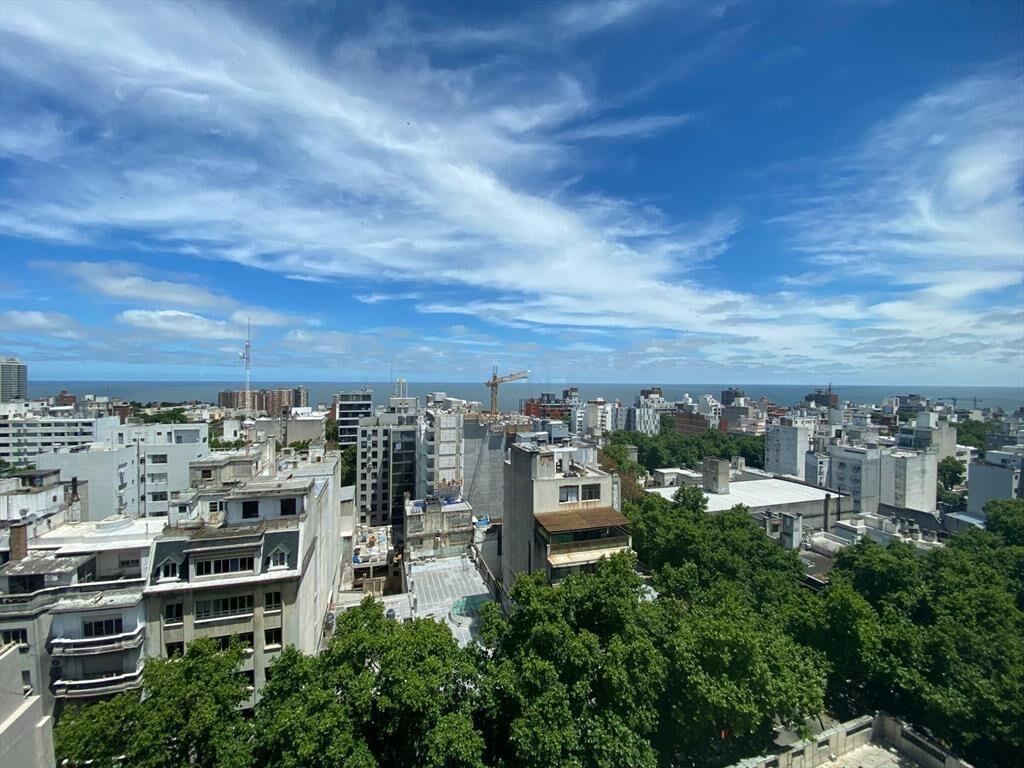 Venta monoambiente en Plaza Cagancha a pasos de Av. 18 de J