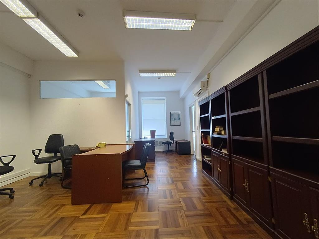 ALQUILER OFICINA CIUDAD VIEJA
