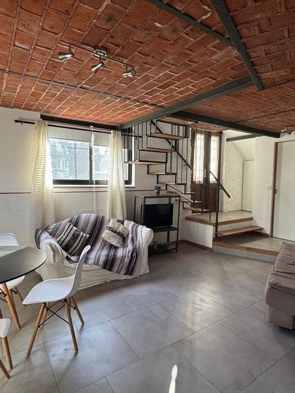 SE VENDE CASA DE UN DORMITORIO PUNTA CARRETAS