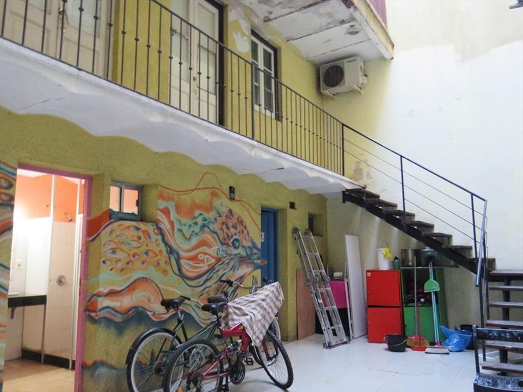 Venta edificio pensión quince dormitorios Ciudad Vieja