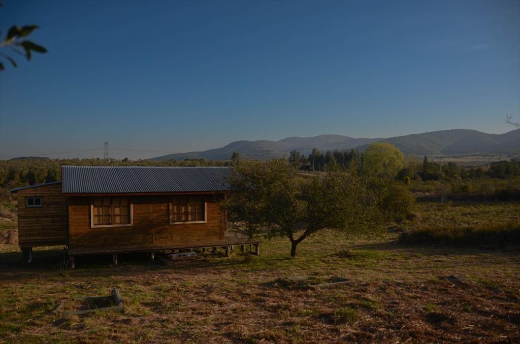 Venta chacra en zona con vistas, dos casas.