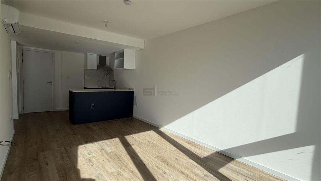 Si Alquila apartamento 1 dormitorio a estrenar balcón Pocit