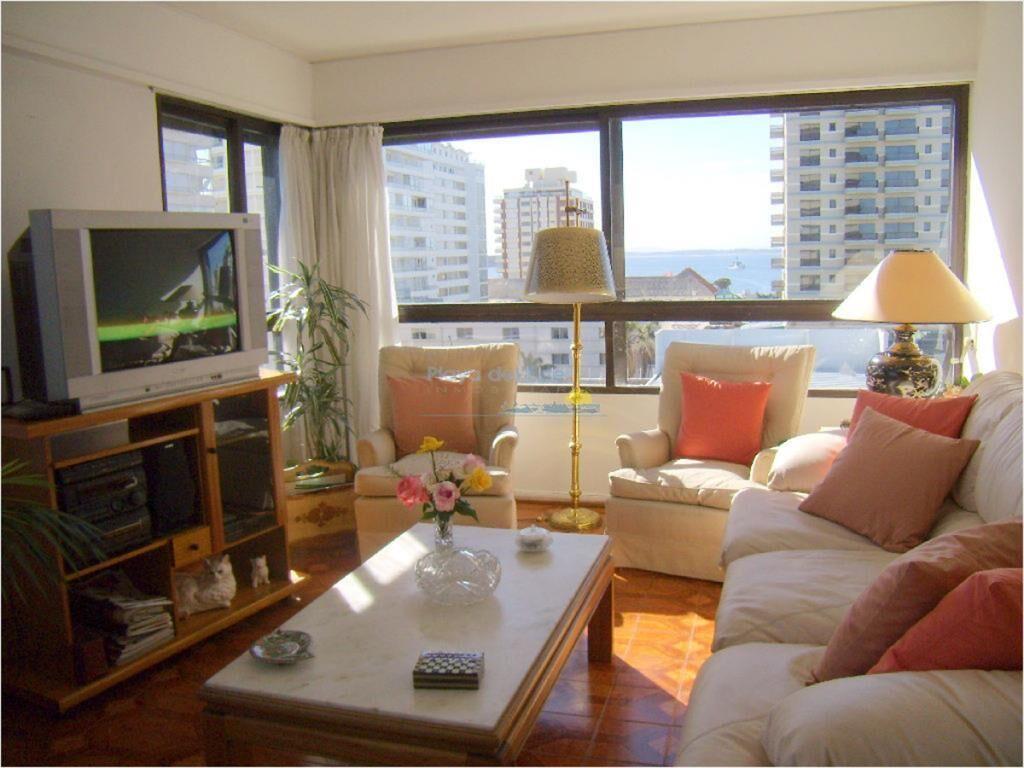 Apartamento en Peninsula, 2 dormitorios y medio