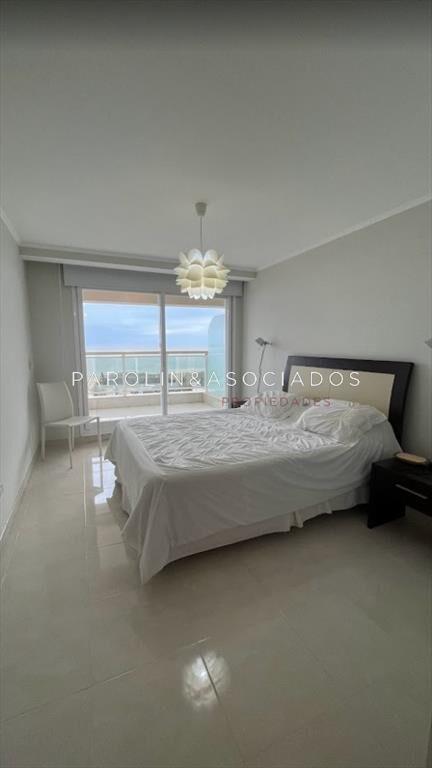 Departamento de 2 dormitorios en venta en Le del