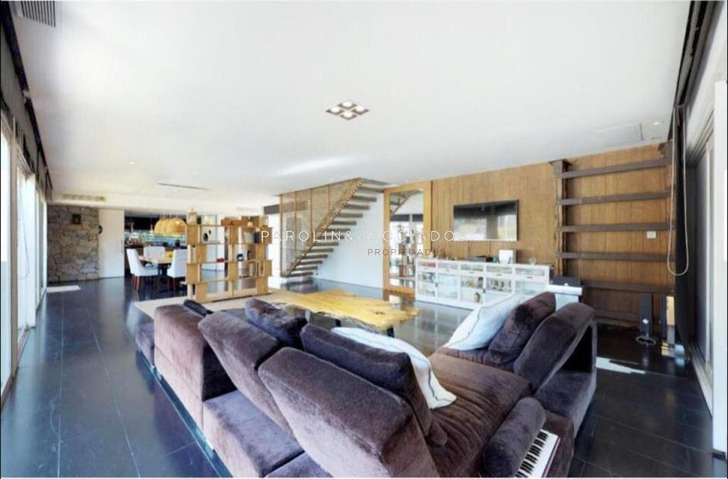 Casa en venta de 5 dormitorios en La Arbolada,