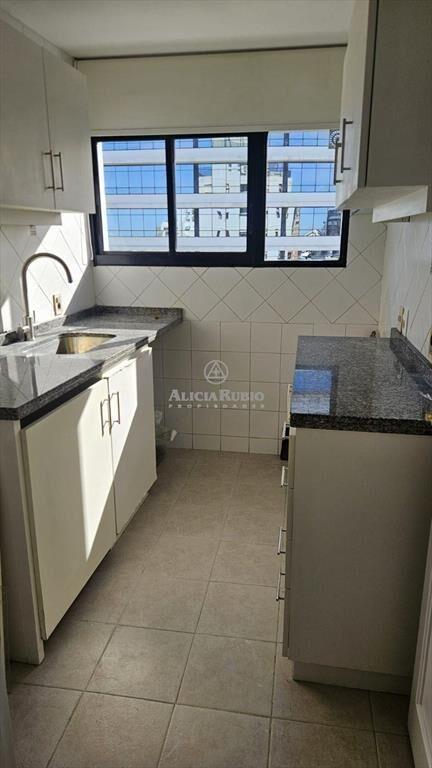 APARTAMENTO EN GOLF DE 2 DORMITORIOS Y 2 BAÑOS CON GARA...