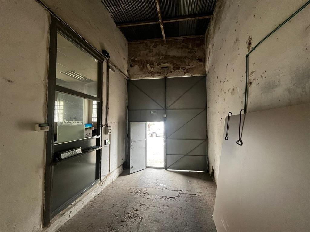 Zona mayorista, próximo Arenal Grande, 862 m2 , entrada cam