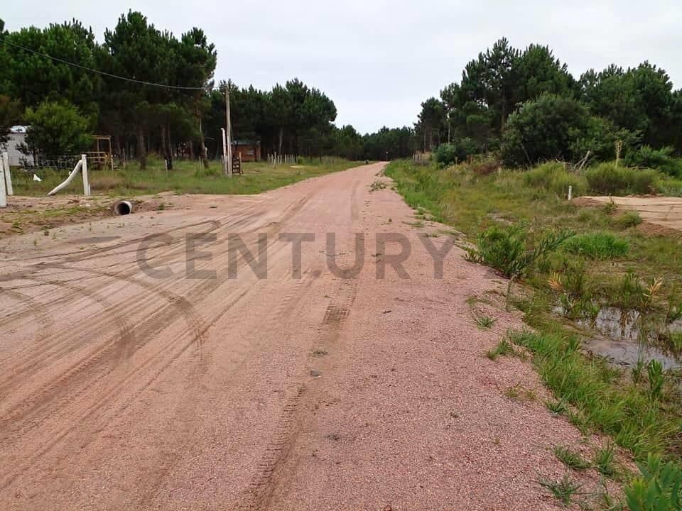 Terreno Punta del Diablo 500 m2 atrás del camping