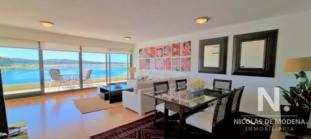 Dúplex con Vista a la Laguna, 3 dormitorios, terraza con p
