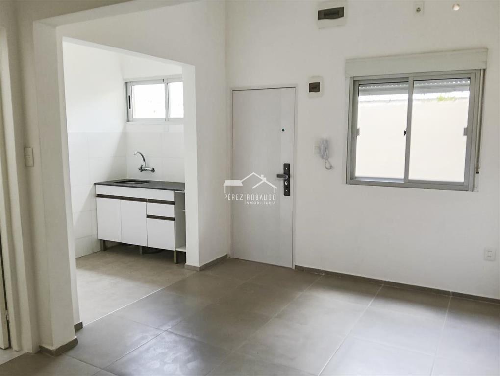 Venta monoambiente en complejo cerrado- Carrasco Norte
