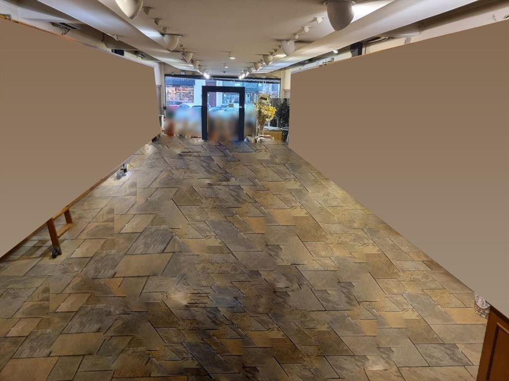 Local -Local, próximo 18 ,centro, 603 m2 edificados, 8 mts