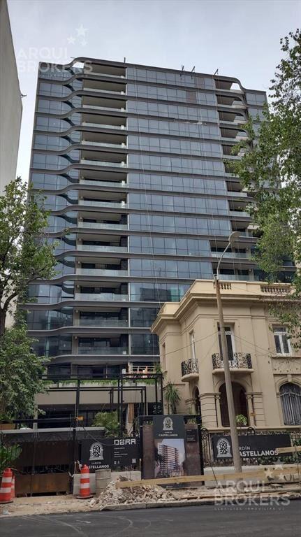 Apartamento  de dos dormitorios en venta en Pocitos - 601