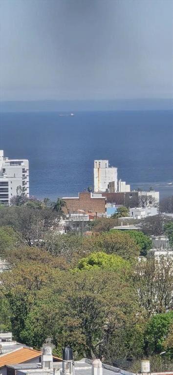 Apartamento en alquiler 2 dormitorios bien ubicado malvin a