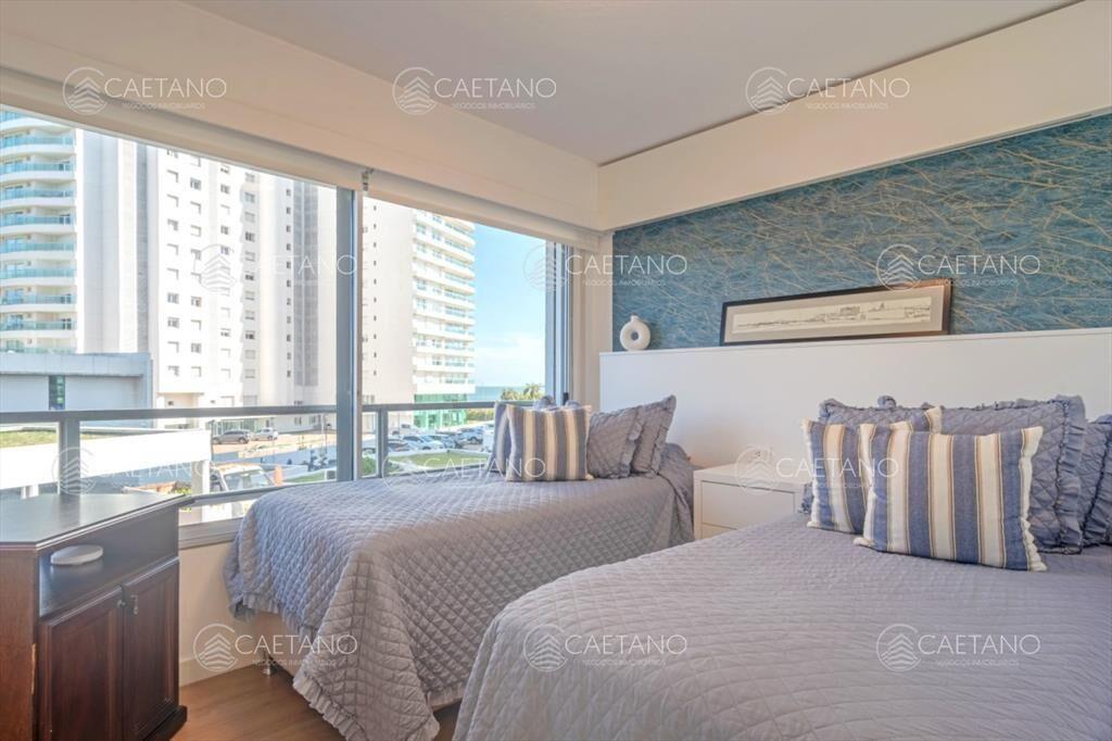 Apartamento en Punta del Este Mansa Torre en 1ra