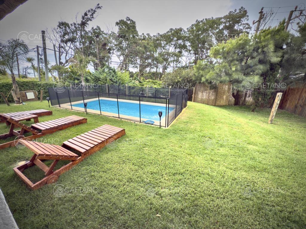 Casa en La Rinconada Punta Ballena a metros del mar