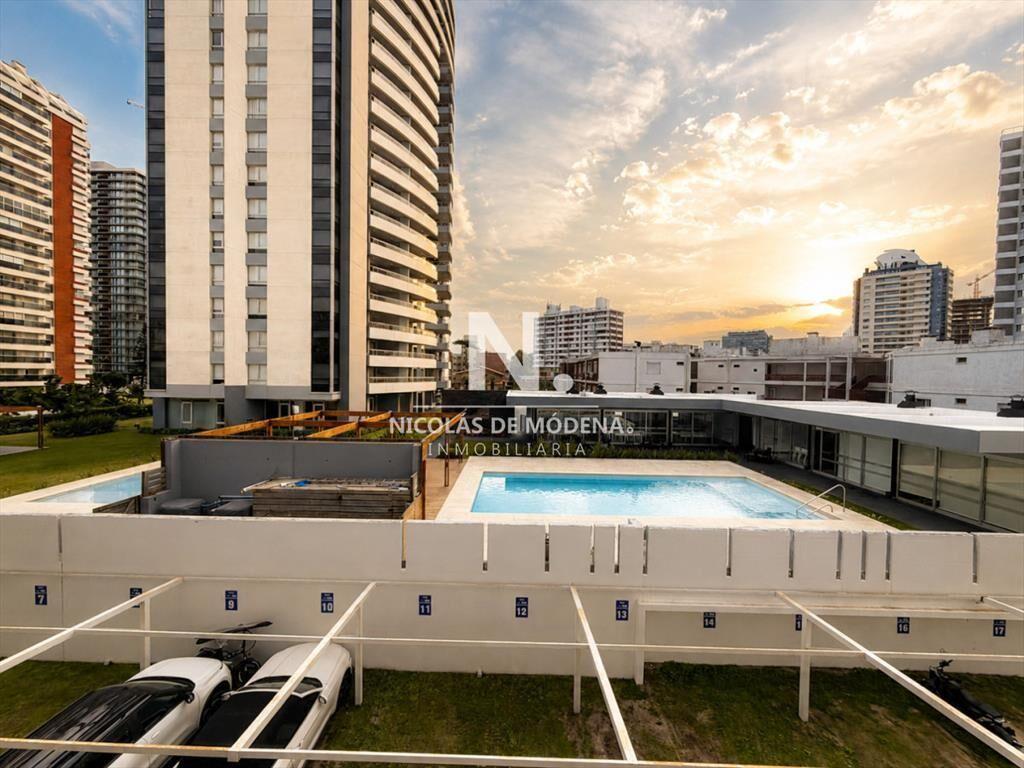 En venta apartamento con agradable vista de 2 en