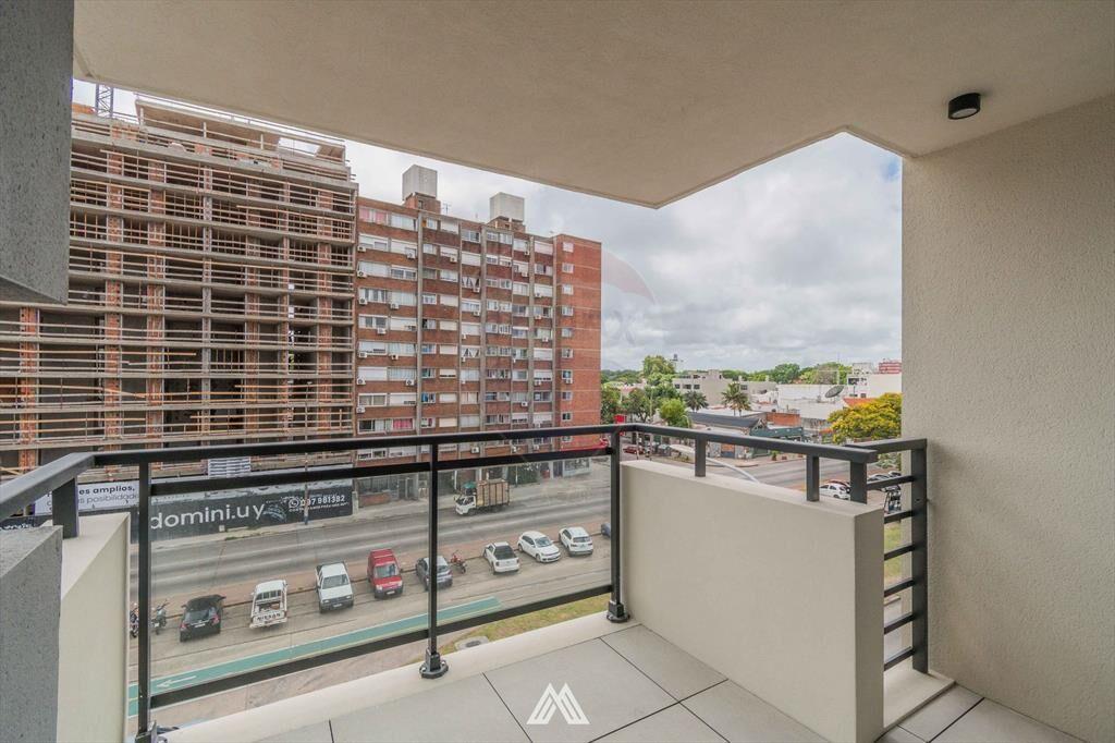 Venta apto Parque Batlle 2 dorm c/cochera ley VIS