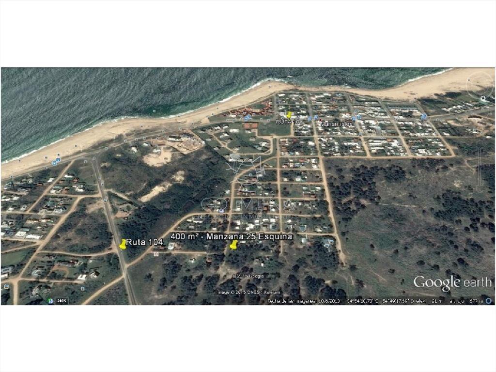 Venta terreno esquinero en Manantiales