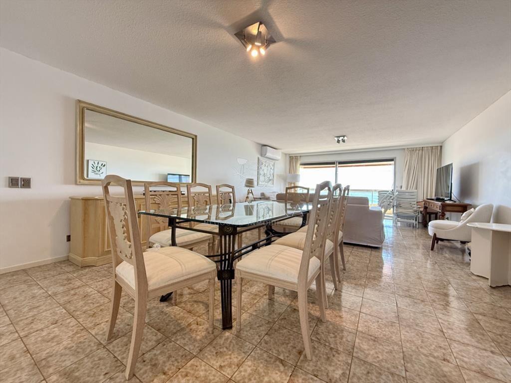 DIVINO IMPECABLE CON SERVICIOS