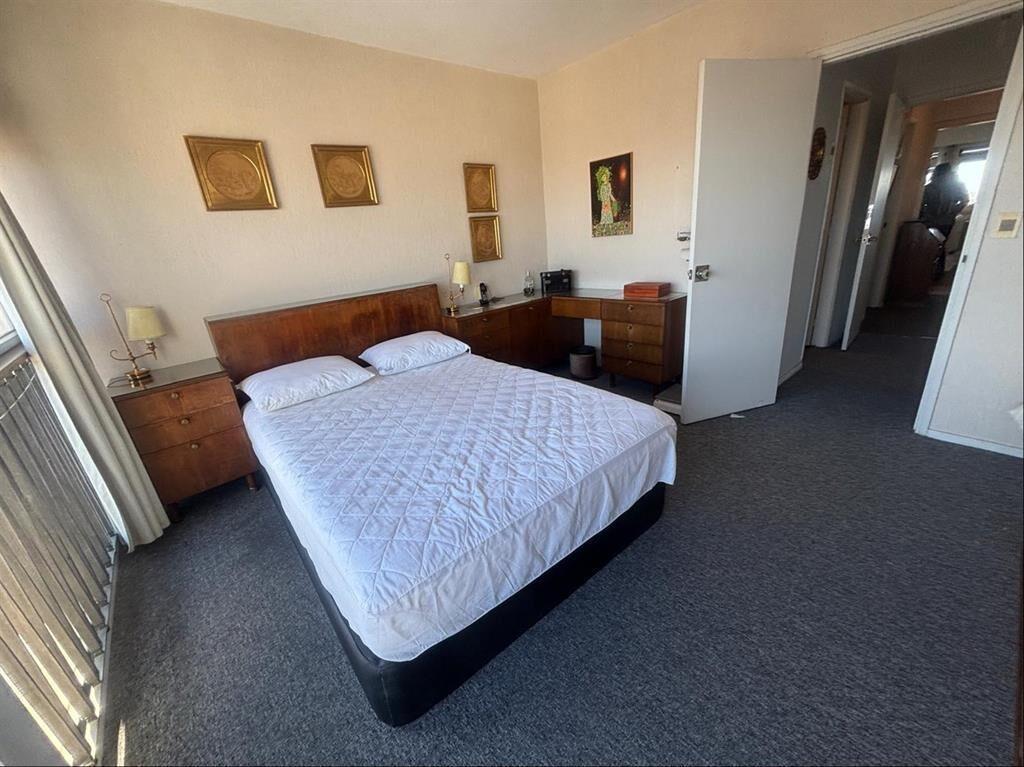 Apartamento venta 3 dormitorios y servicio garaje Cordón
