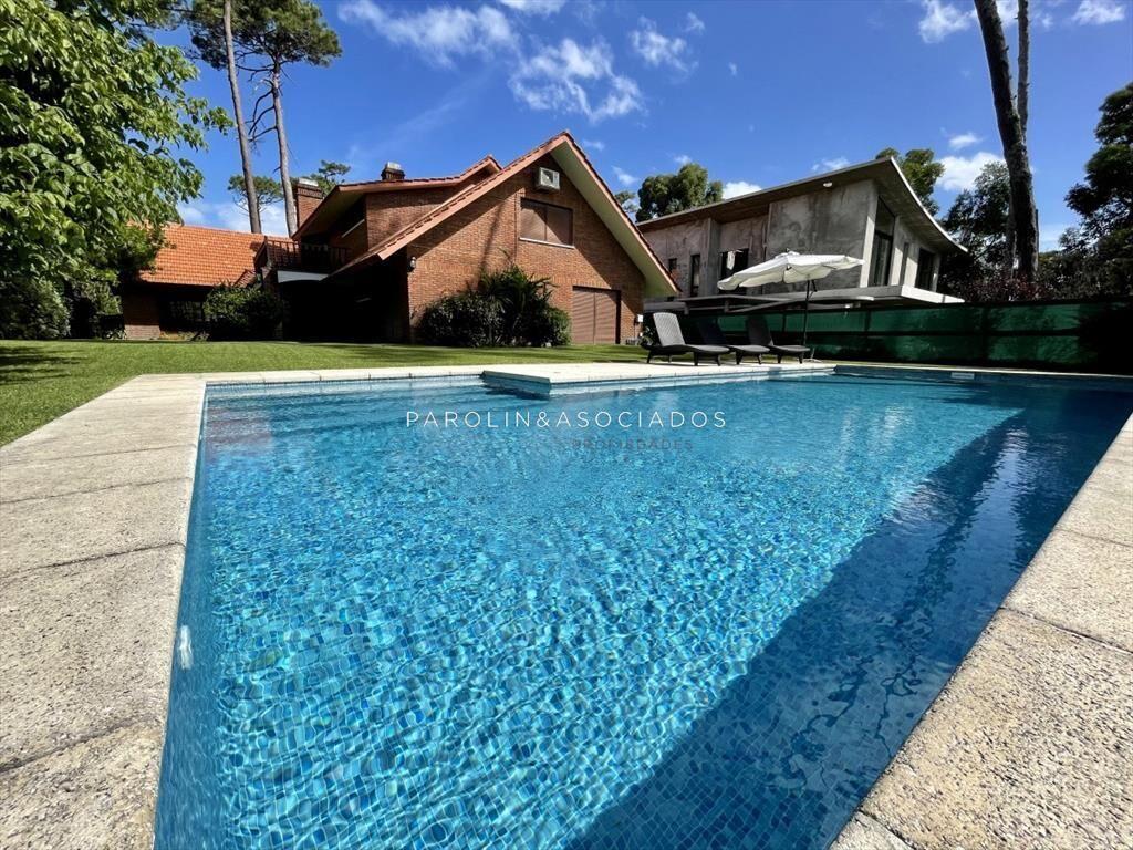 Excelente casa en Paradas