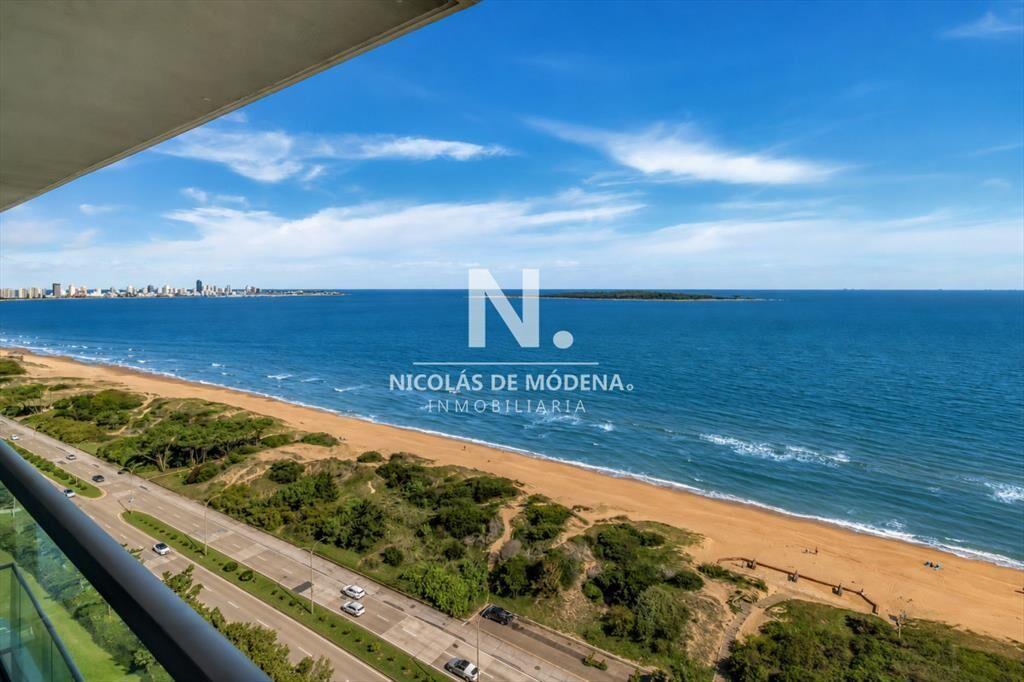 En venta apartamento de 2 dormitorios frente al -