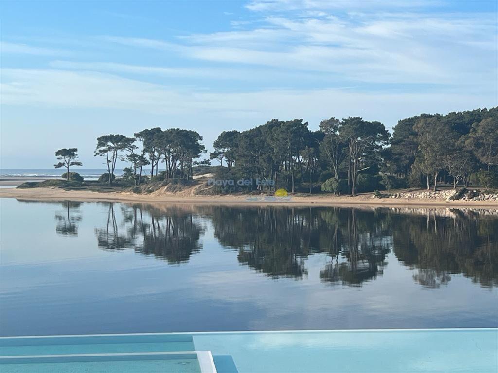 ALQUILER LA BARRA PUNTA DEL ESTE DEPARTAMENTO