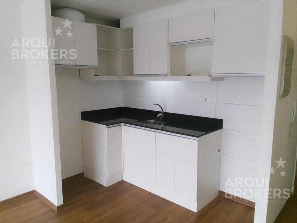 Apartamento monoambiente en venta en Parque Batlle