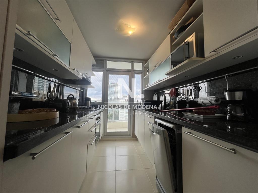Apartamento en Venta de 3 dormitorios con en del